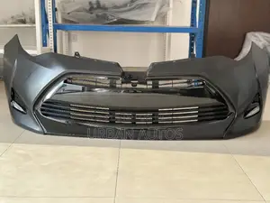 Toyota Corolla 2018 LE Front Bumper