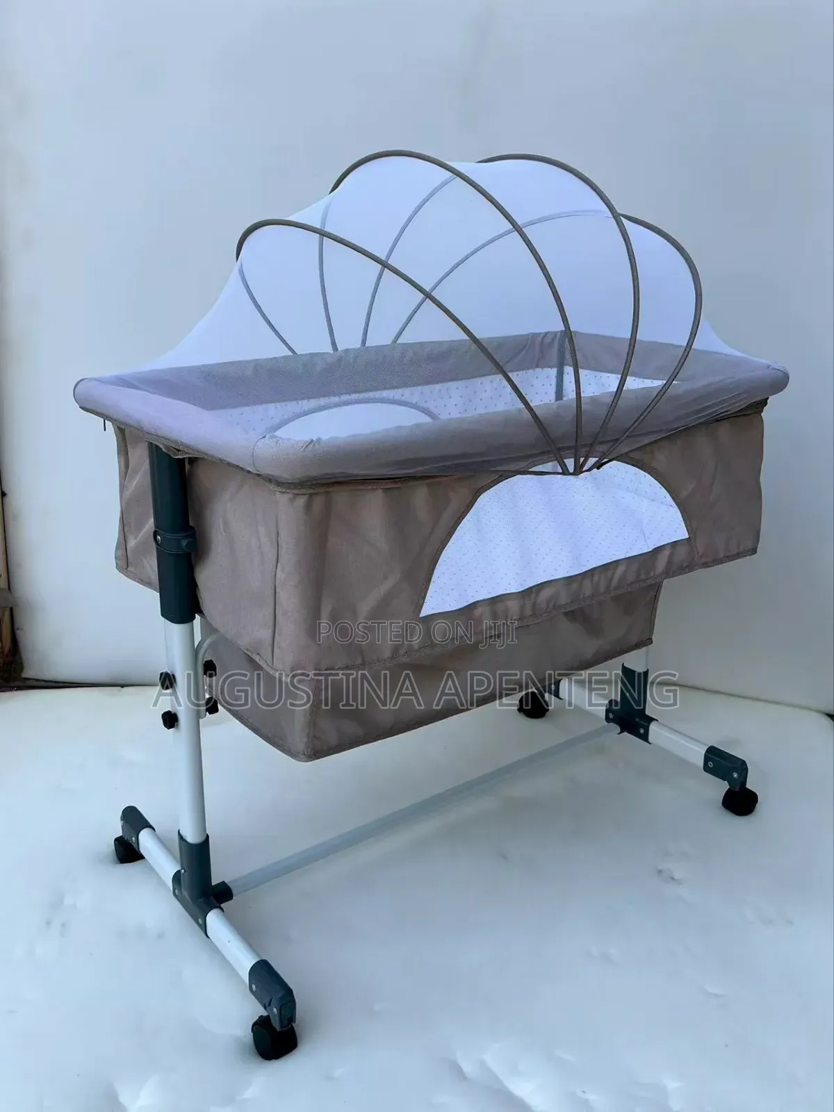Baby Cot or Basinate