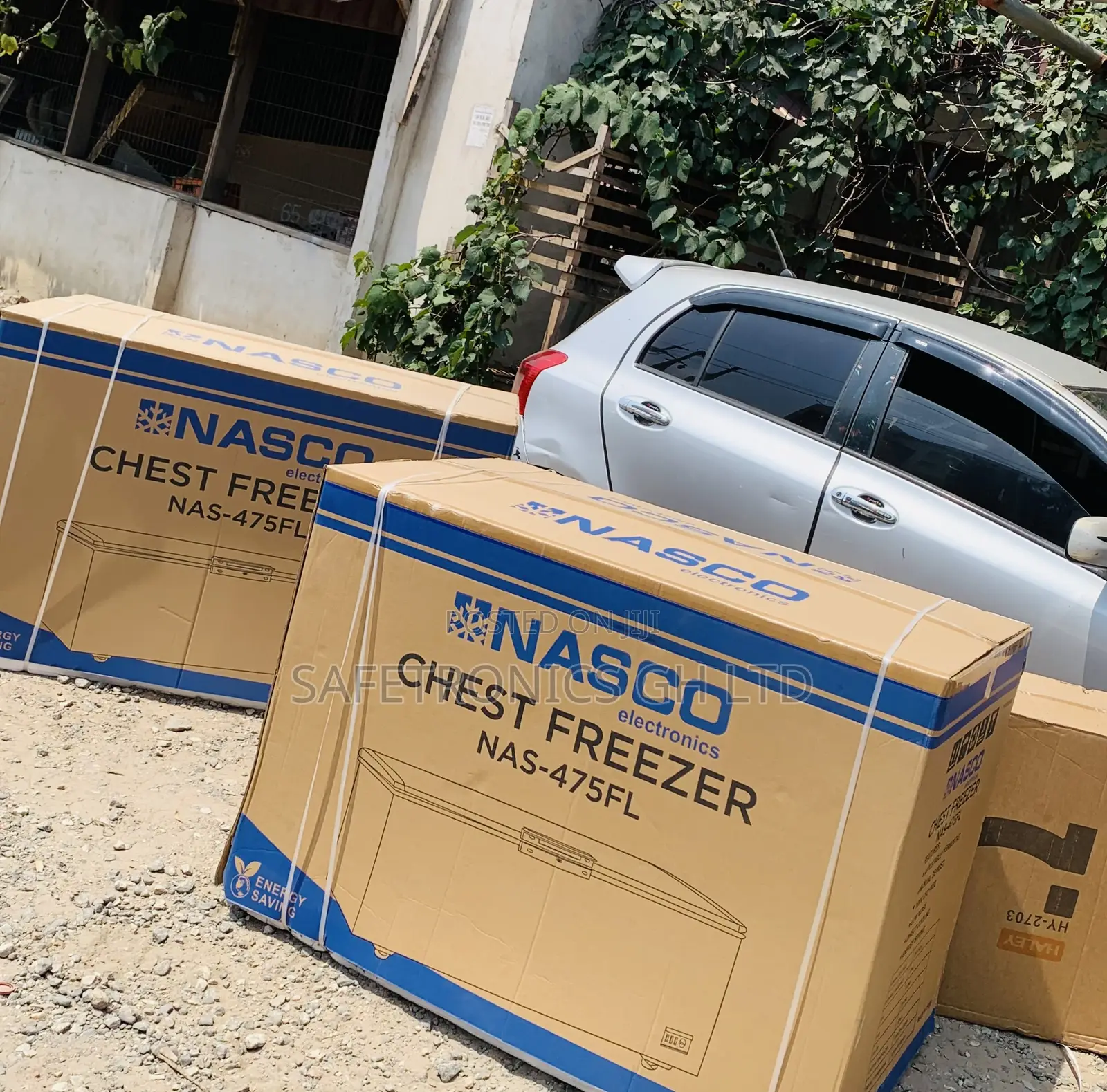 Bag Away (Black) Nas475fl ** Nasco 400L 1 Door Freezer
