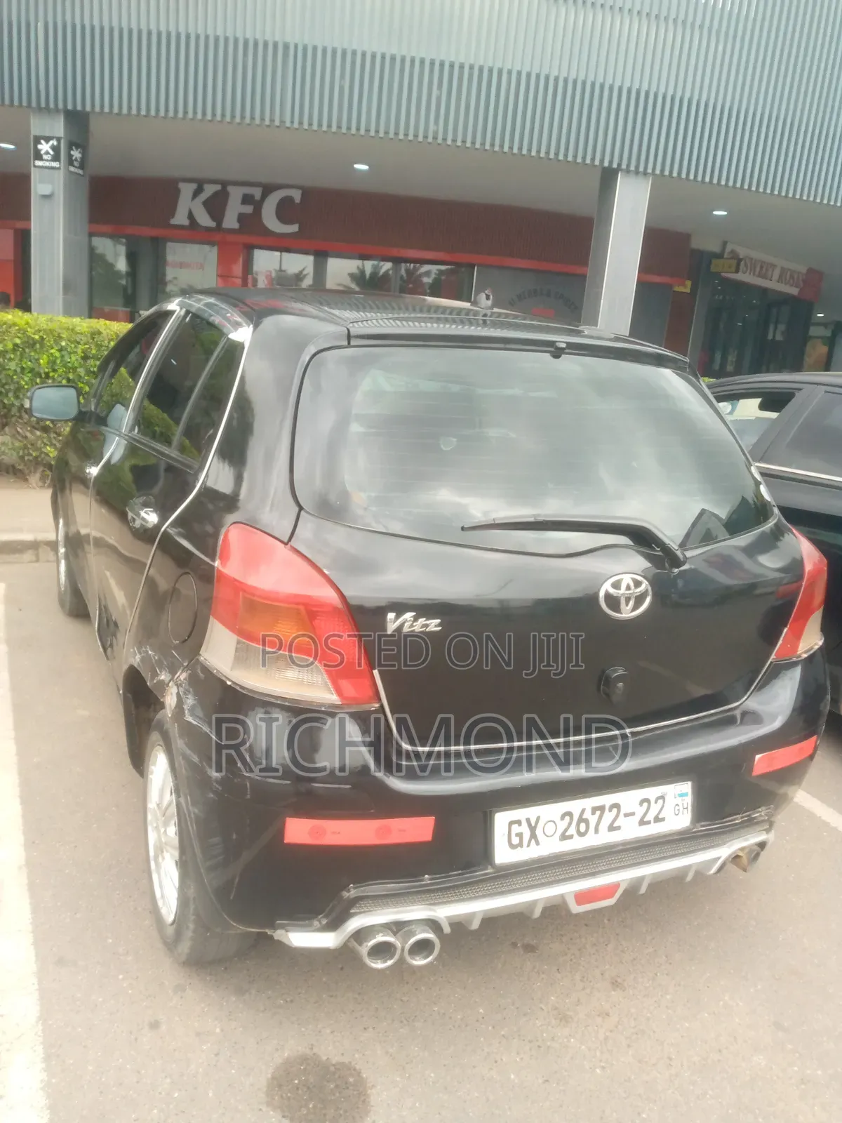 Toyota Vitz 1.3 AWD 3dr 2010 Black
