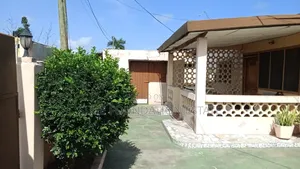3bdrm House in Dansoman for sale