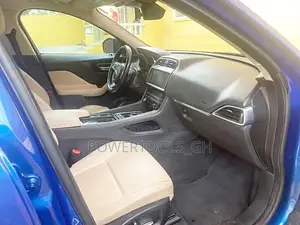 Jaguar F-Pace 2019 Gray