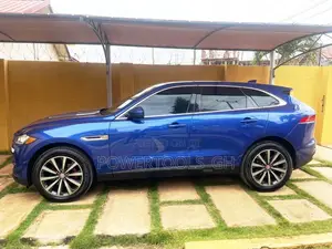 Jaguar F-Pace 2019 Gray