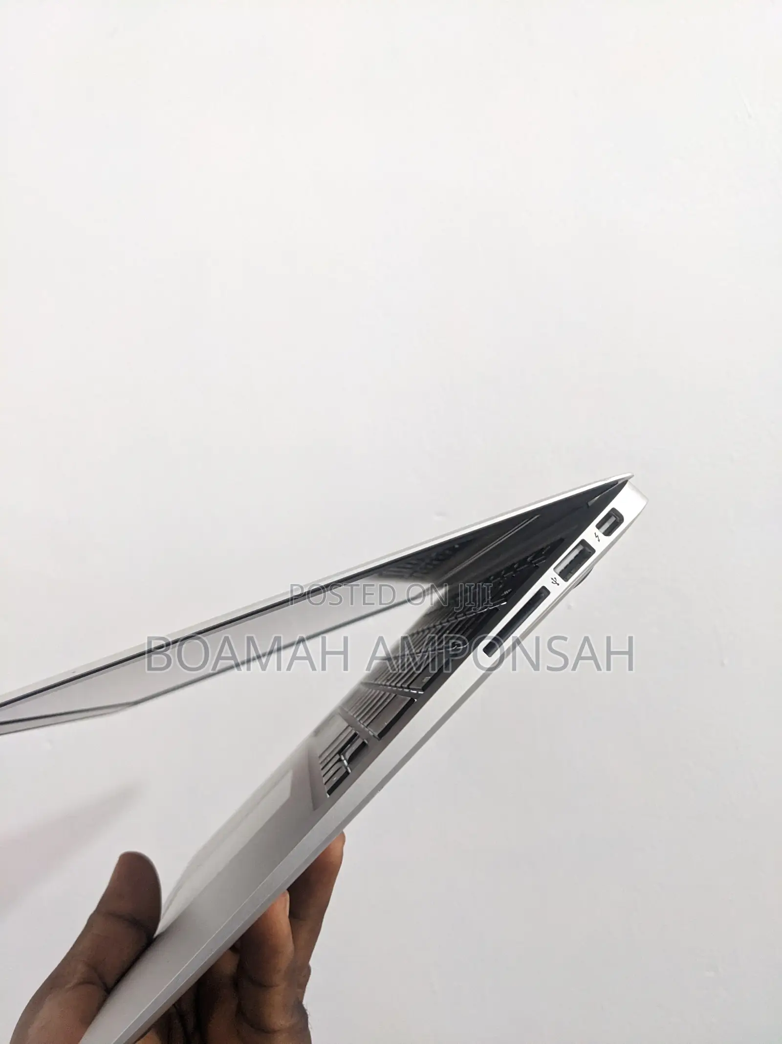 Laptop Apple MacBook Air 2015 8GB Intel SSD 128GB