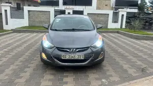 Hyundai Elantra GLS Sedan FWD (1.8L 4cyl 6A) 2013 Silver