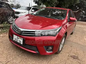 Toyota Corolla LE Plus 4dr Sedan (1.8L 4cyl CVT) 2016 Red