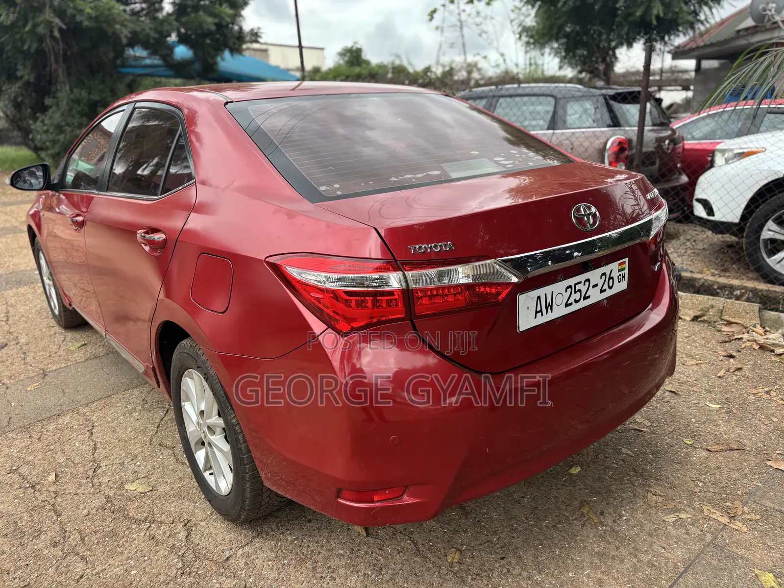 Toyota Corolla LE Plus 4dr Sedan (1.8L 4cyl CVT) 2016 Red