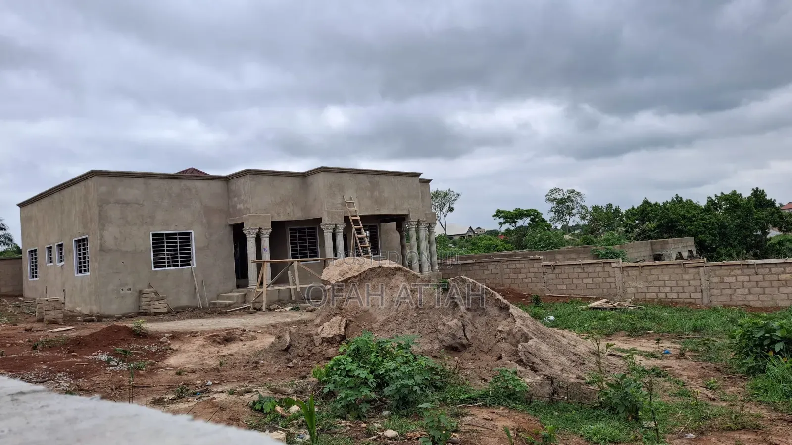 3bdrm House in Akom Kumasi for sale
