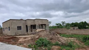 3bdrm House in Akom Kumasi for sale