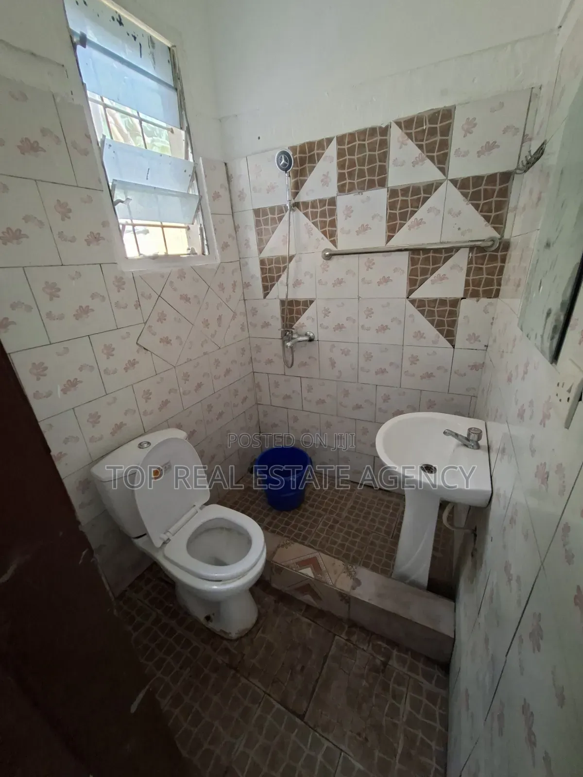 2bdrm Apartment in North Legon for rent