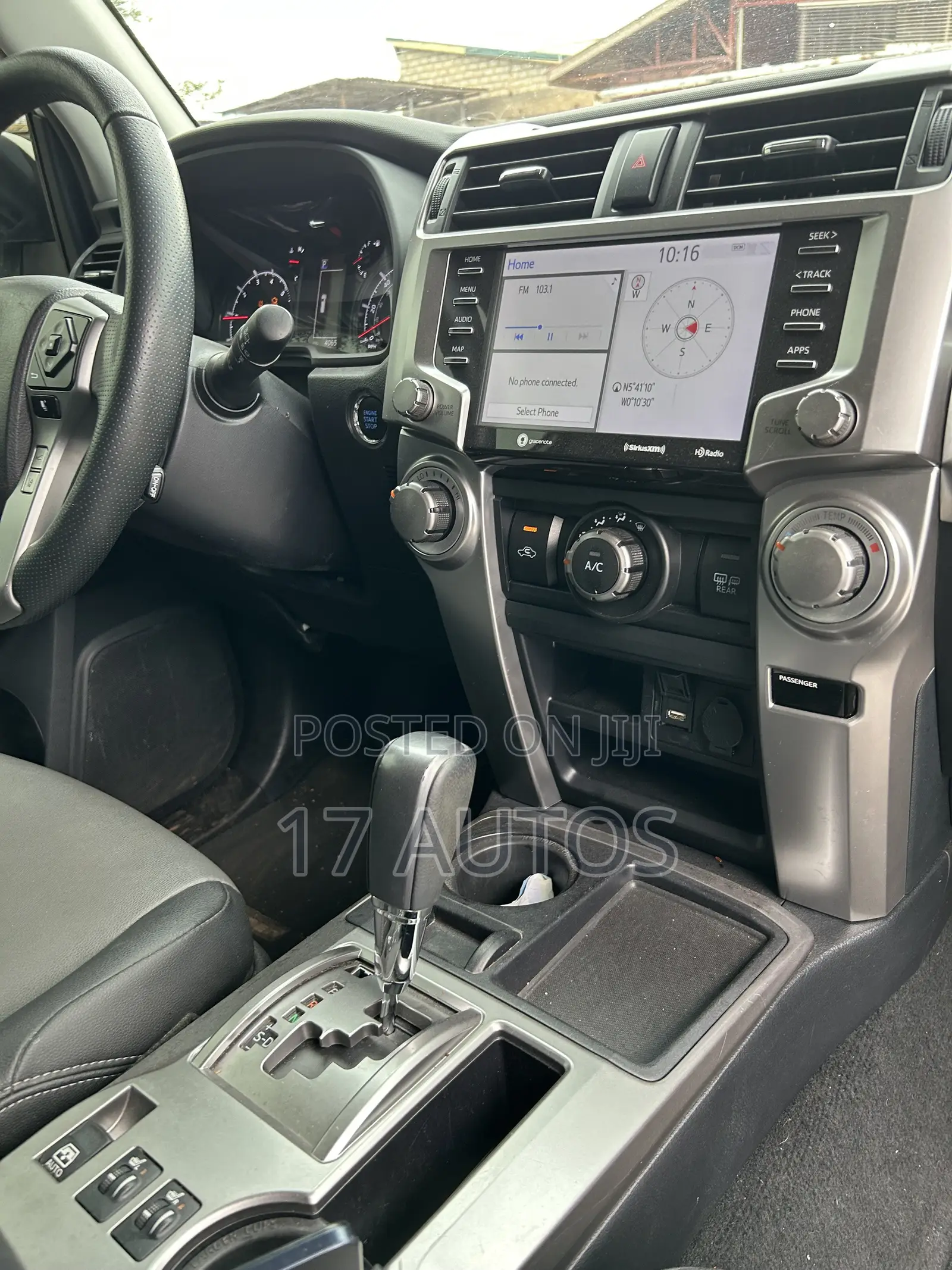 Toyota 4-Runner 2021 White