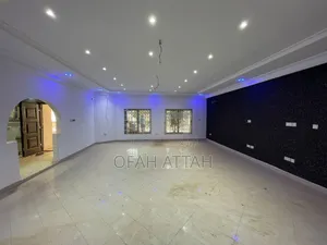 6bdrm House in Trede, Kumasi Metropolitan for sale