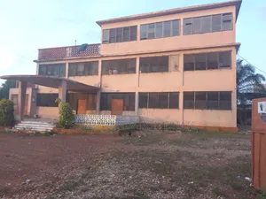 14bdrm House in Dansoman for sale