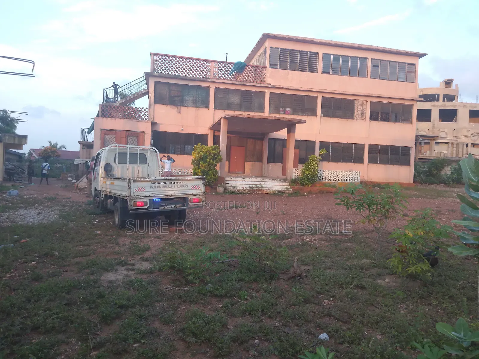 14bdrm House in Dansoman for sale