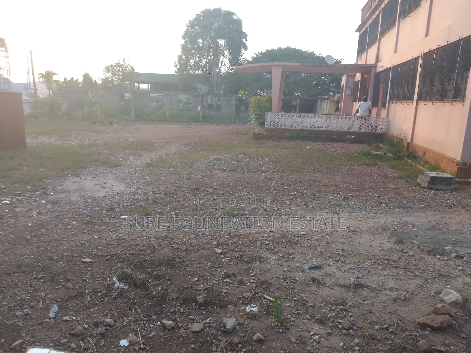14bdrm House in Dansoman for sale