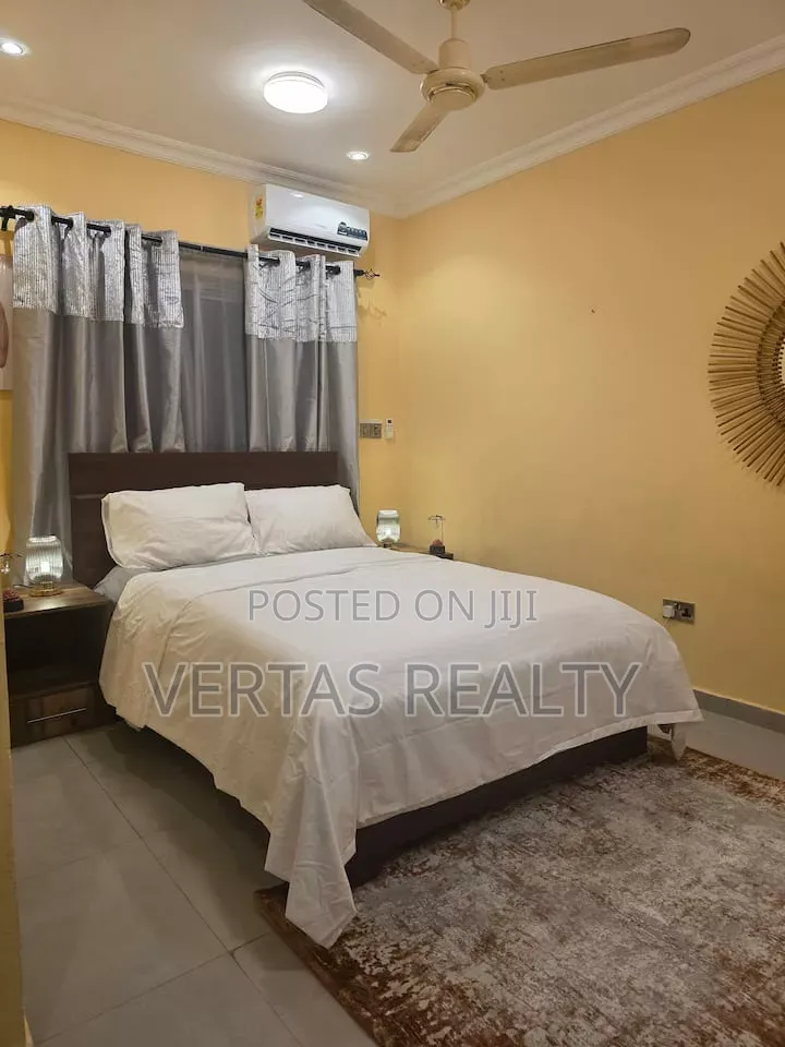 2-Bedroom Apartment, Madina. Short Let/Short Hours