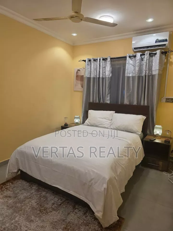 2-Bedroom Apartment, Madina. Short Let/Short Hours