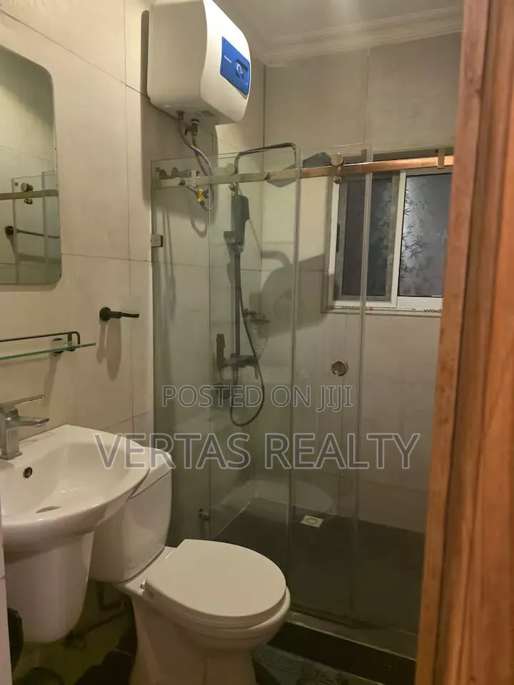 2-Bedroom Apartment, Madina. Short Let/Short Hours