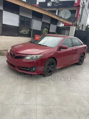 Toyota Camry 2014 Burgundy