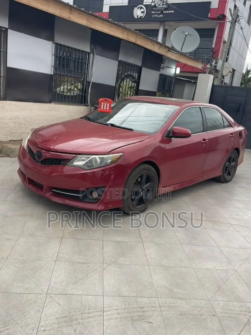 Toyota Camry 2014 Burgundy