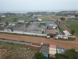 8-Plot Commercial Property With Hotel Facilities – Prampram