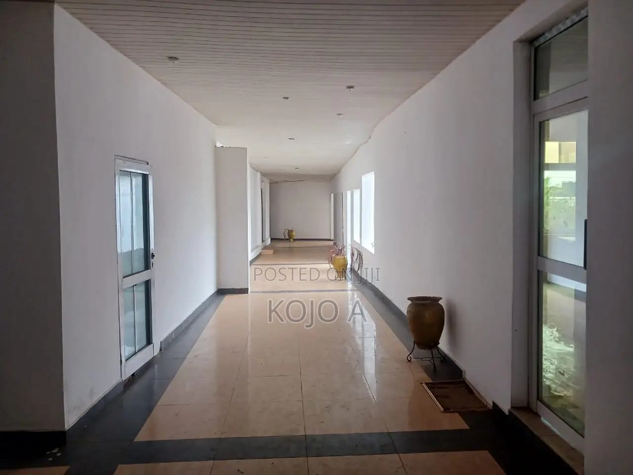 8-Plot Commercial Property With Hotel Facilities – Prampram