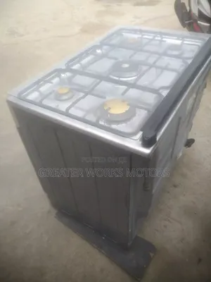 5 Burner Gas Cooker With Oven