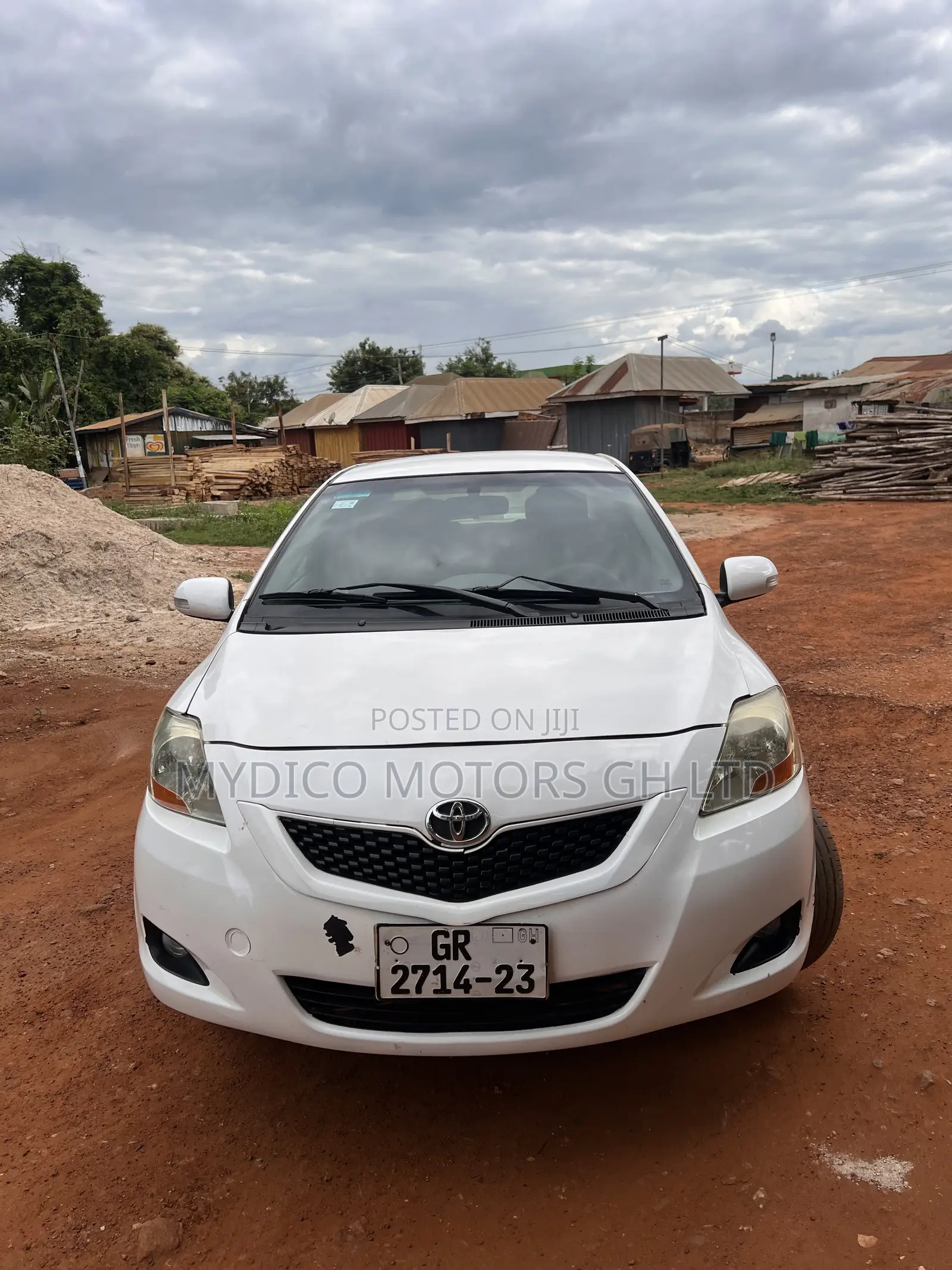 Toyota Belta 2010 White