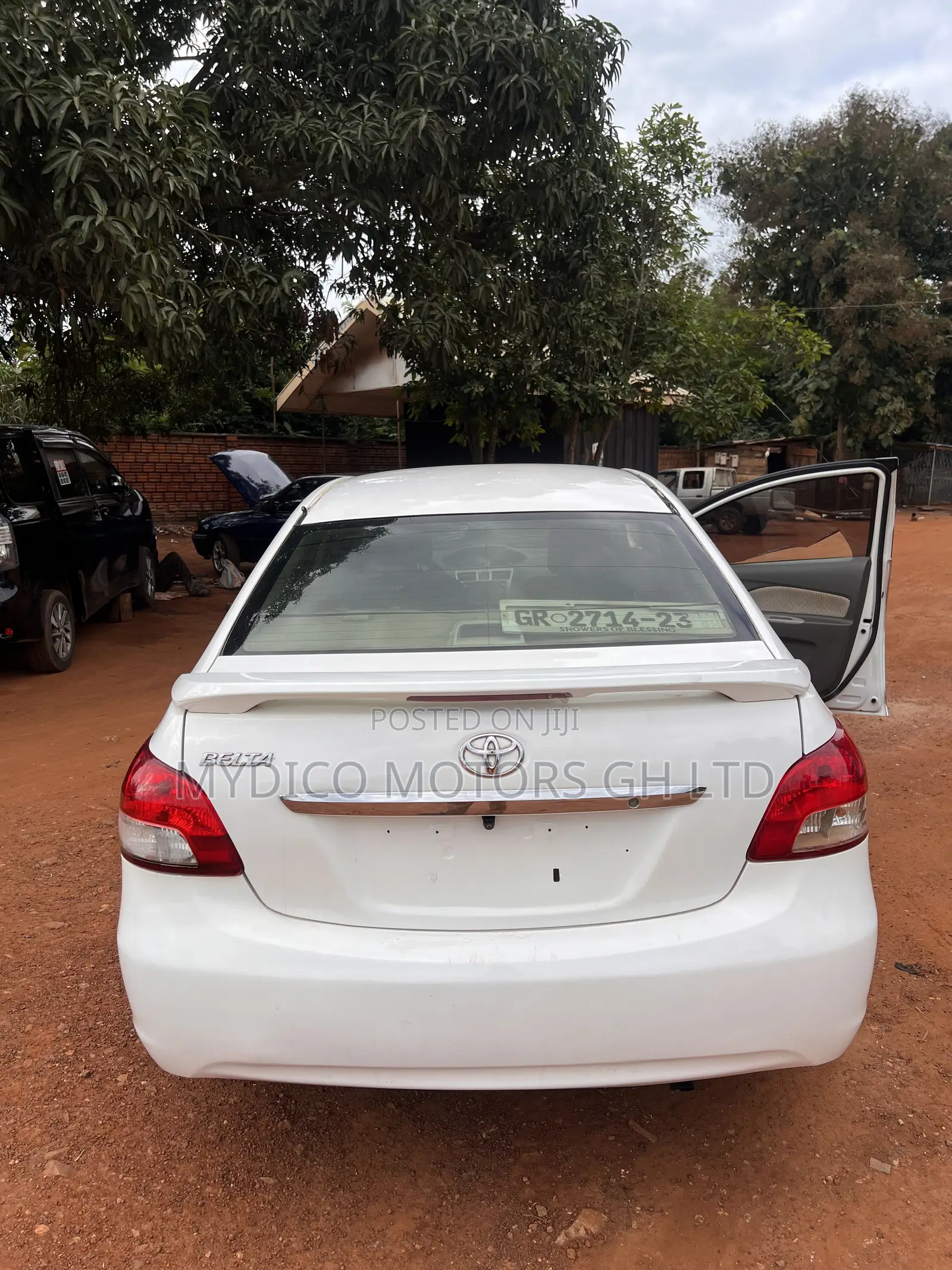 Toyota Belta 2010 White