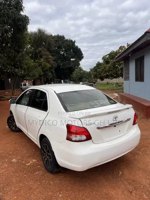 Toyota Belta 2010 White