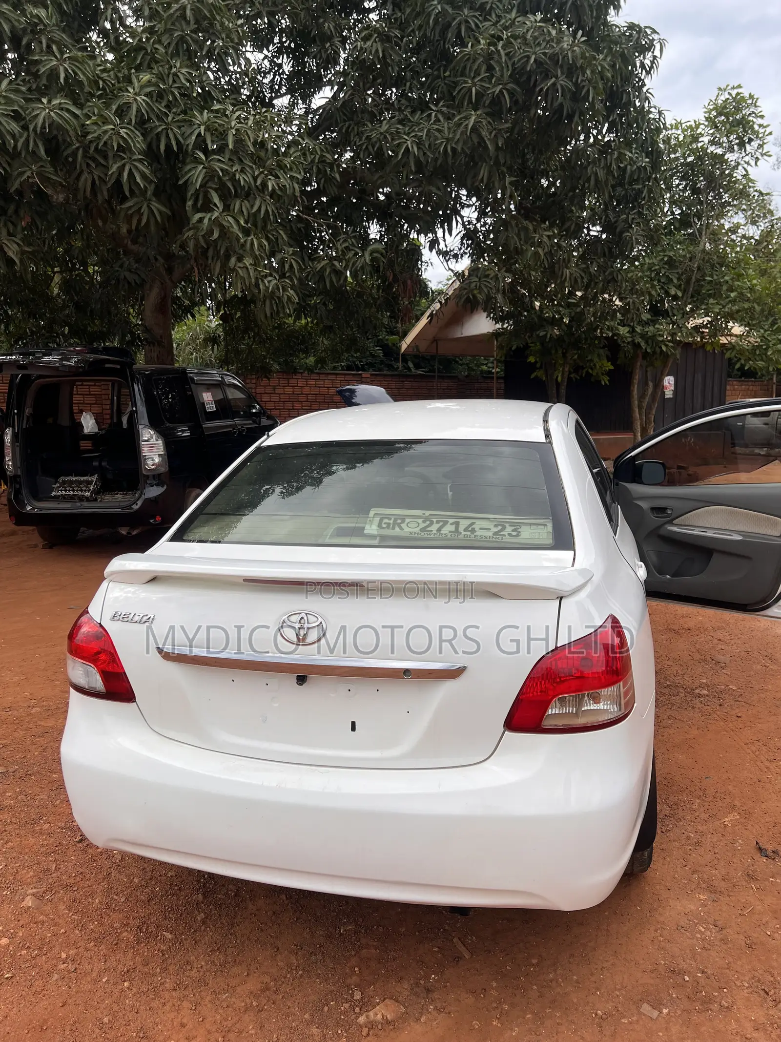 Toyota Belta 2010 White