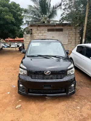Toyota Voxy ZS Kirameki III 2WD 8-Seater 2012 Black
