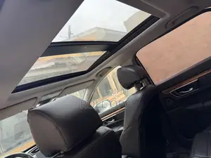 Honda CR-V Touring AWD 2020 Silver