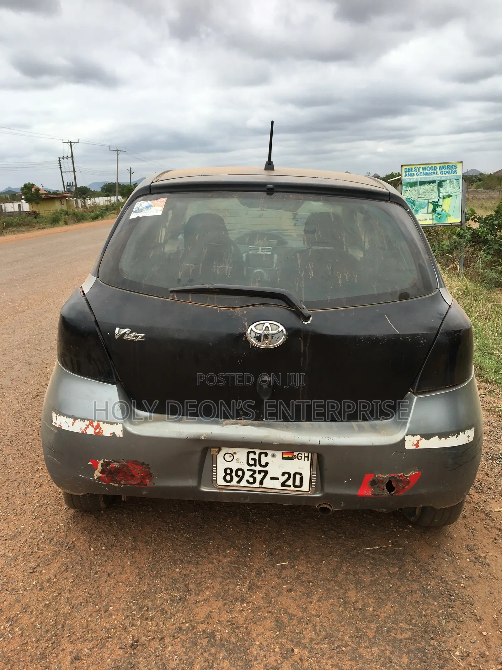 Toyota Vitz 1.3 AWD 5dr 2010 Silver