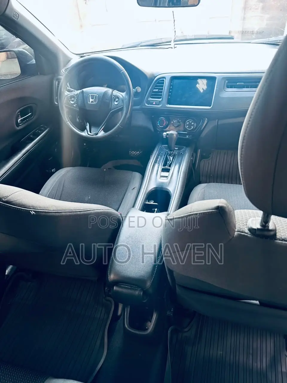 Honda HR-V Sport AWD 2019 Gray