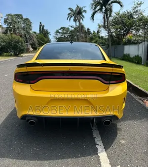 Dodge Charger R/T RWD 2017 Yellow