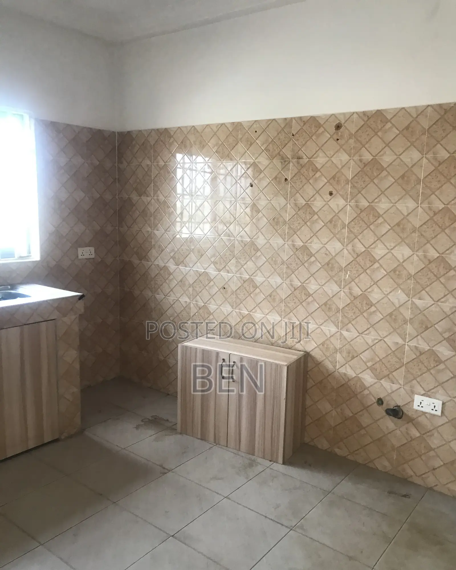 2bdrm Apartment in Nii Boi Town Lapaz, Las Palmas Area for rent