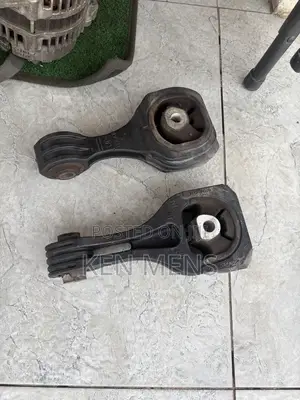 Honda Civic 2024 Engine Seat Available