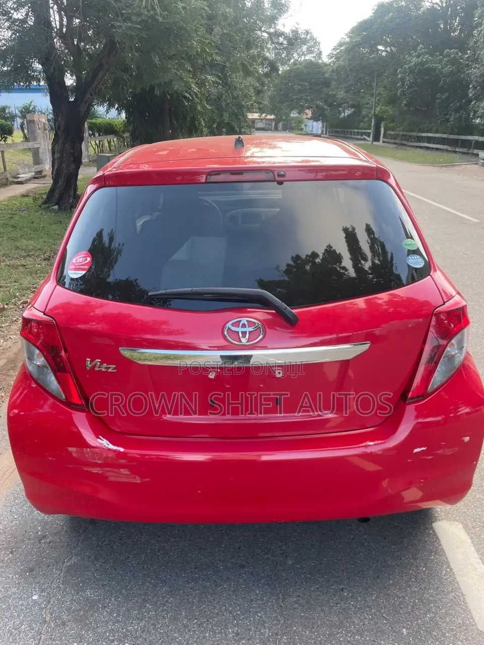 Toyota Vitz 2014 Red