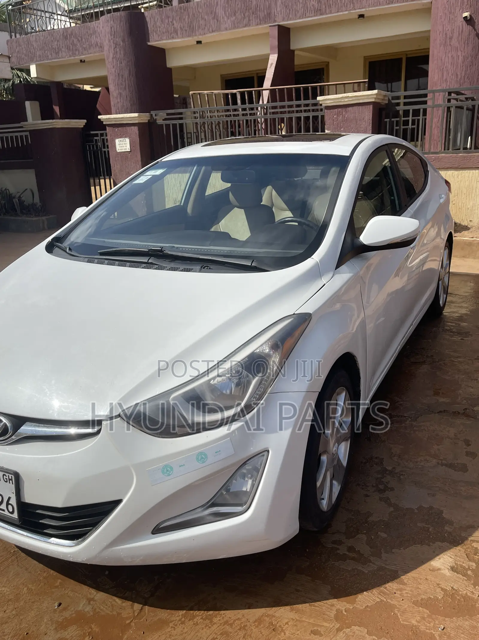 Hyundai Elantra Limited 2012 White