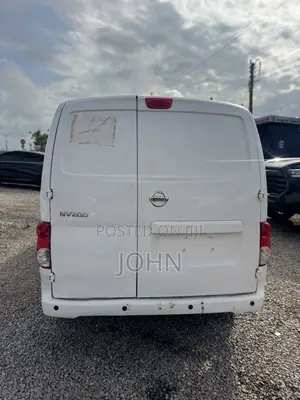 Nissan NV200 2018 White