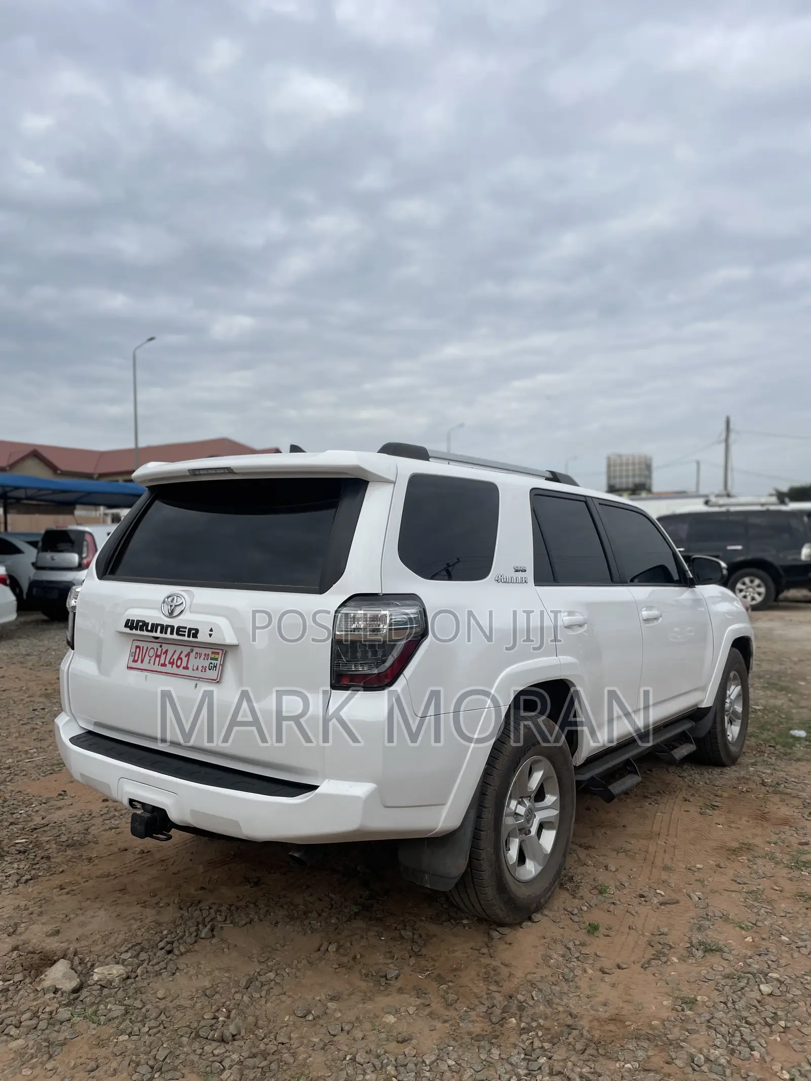 Toyota 4-Runner 2021 White
