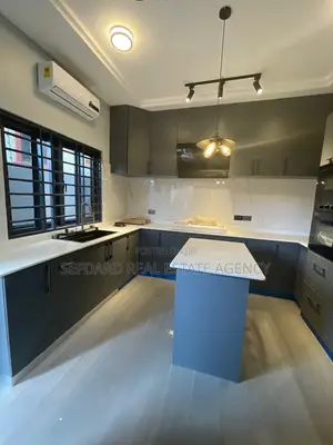 4bdrm House in Sefdard Properties, Agbogba for rent