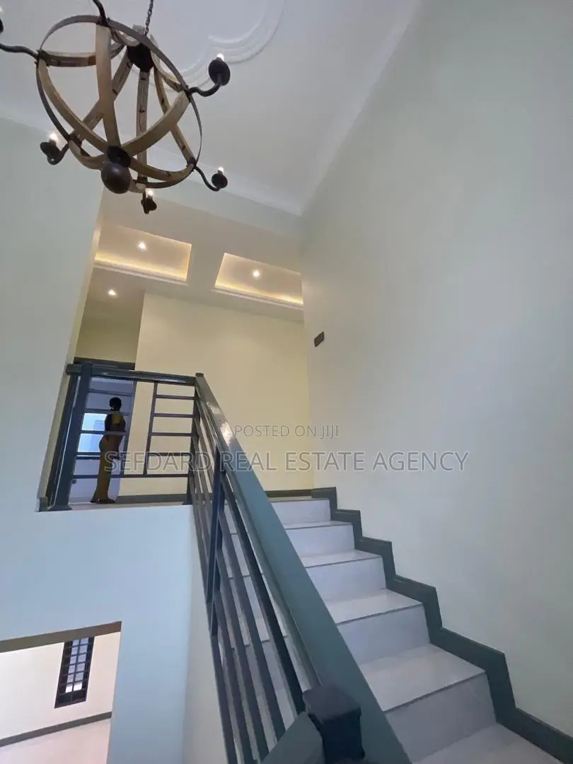 4bdrm House in Sefdard Properties, Agbogba for rent