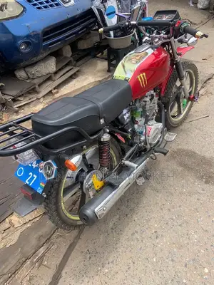 Royal RY125 2024 Red