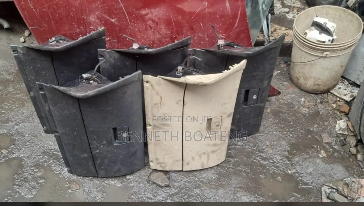 Golf 4 Letter Box