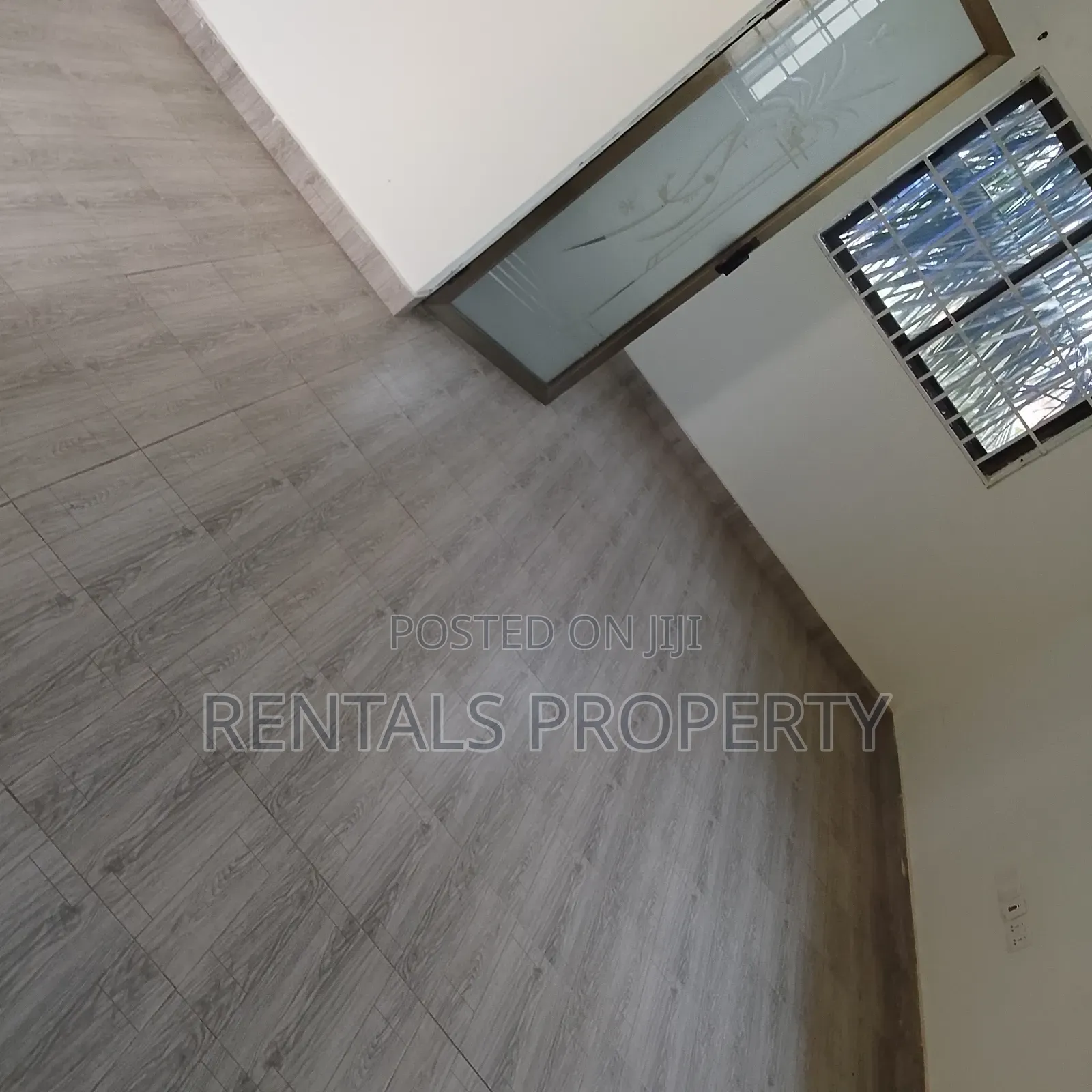 Furnished 1bdrm Block of Flats in Barrier for rent