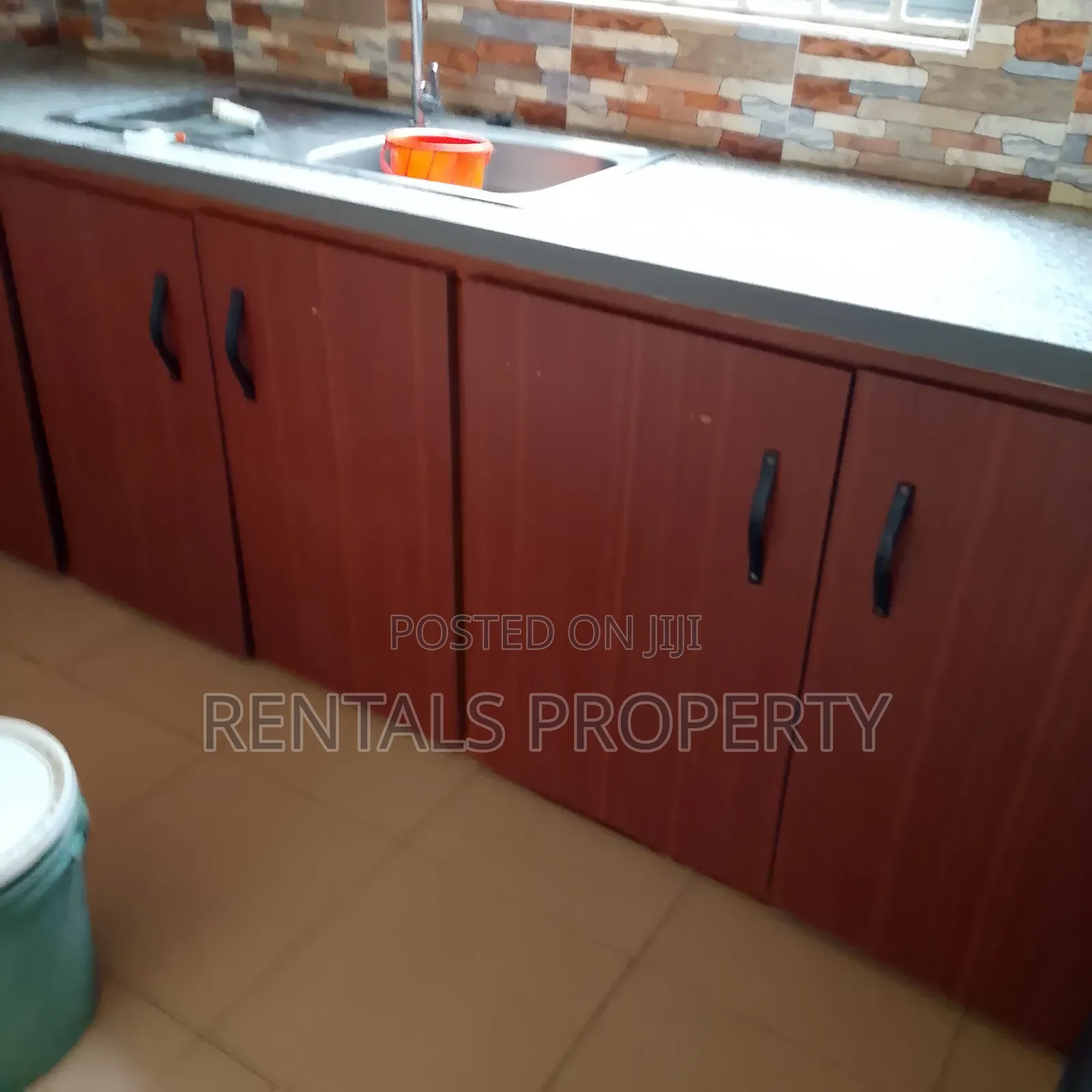 Furnished 1bdrm Block of Flats in Barrier for rent
