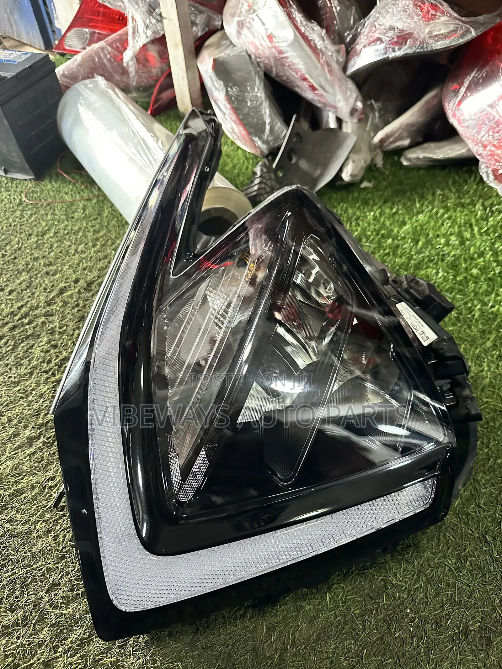 Kia Sportage 2022 -2023-2024 Headlights Original Home Used Left