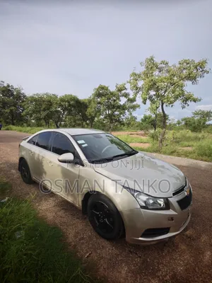 Chevrolet Cruze 2012 Brown